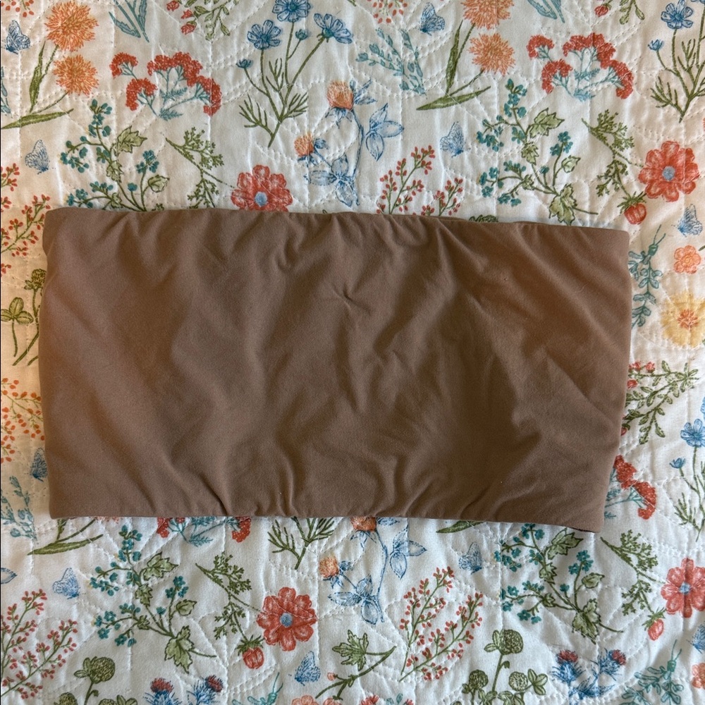 SKIMS Seamless Bandeau Top in Brown